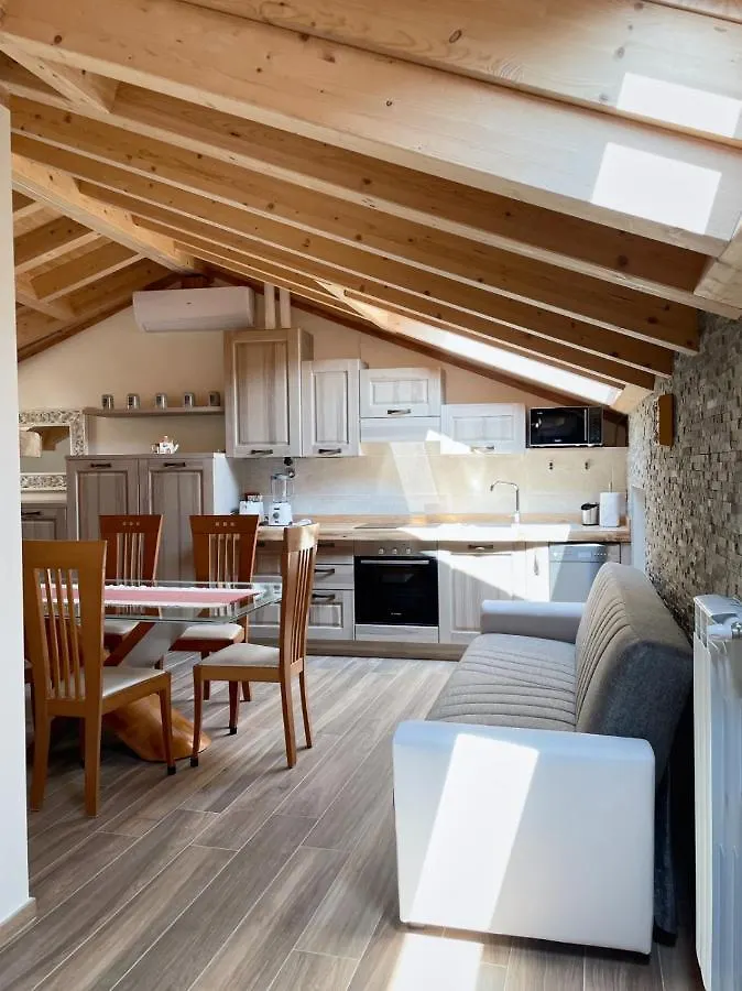 Apartment Ferienwohnung Ca De Sora Luino Italien